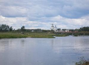 Вид Покровского собора со стороны реки Пышма. Камышлов, 2007