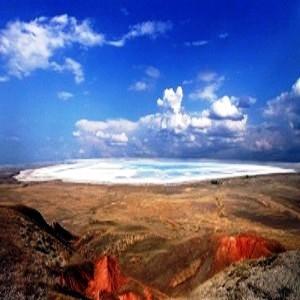 Озеро Баскунчак – одно из самых солёных озер мира, его соленость достигает – 300 промилле, примерно столько же, как и у широко известного Мёртвого моря.