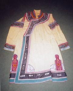 Традиционный женский удэгейский халат "тэгэ". 