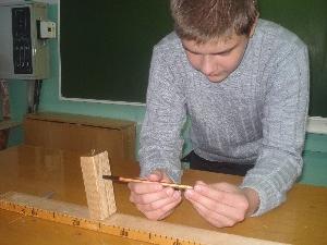 Автор работы: Канев Михаил во время проведения эксперимента.